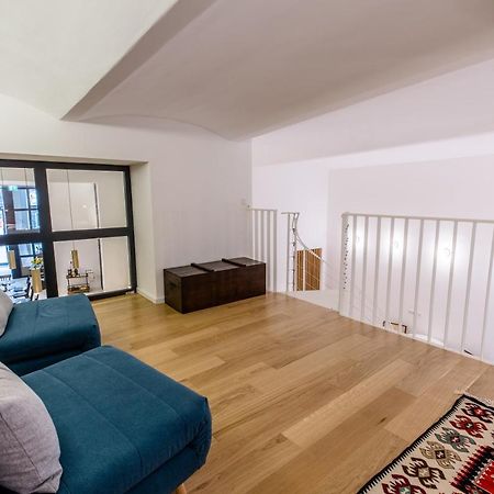 Grosszuegiges Apartment Mit Lounge Naehe Naschmarkt Vienna Esterno foto