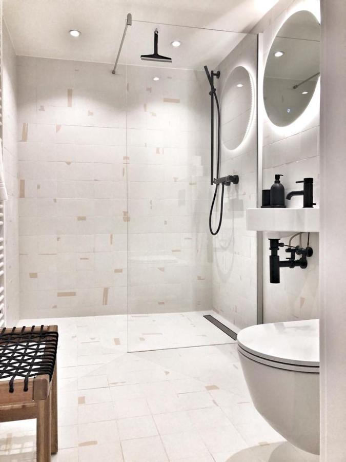 Grosszuegiges Apartment Mit Lounge Naehe Naschmarkt Vienna Esterno foto
