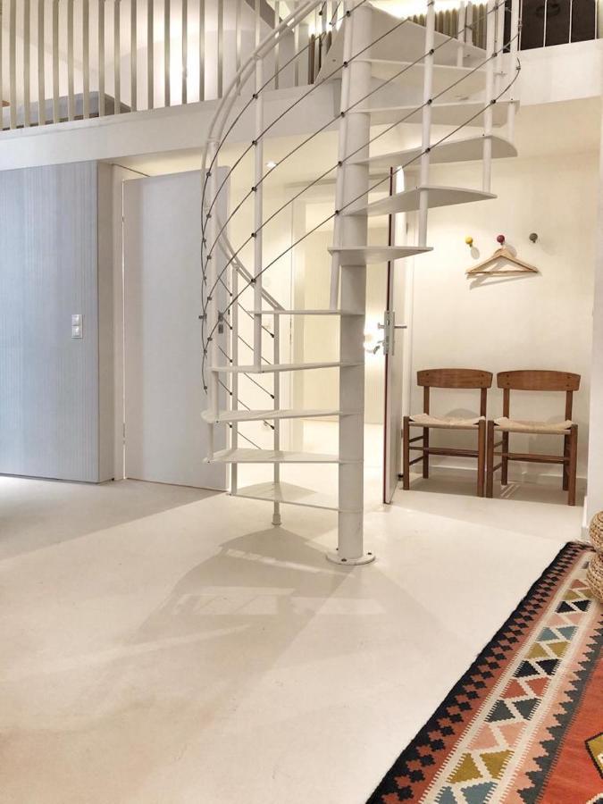 Grosszuegiges Apartment Mit Lounge Naehe Naschmarkt Vienna Esterno foto